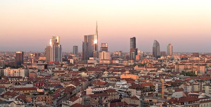 Navigating Milan's Wonders: A Guide to Exploring the City with Ease and 